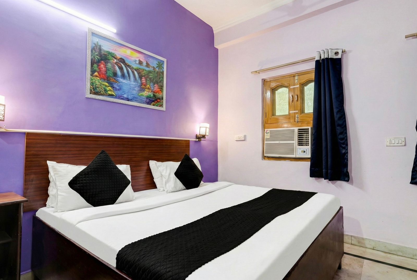 Hotel  A Square Residency - Best Hotel Near Saidulajab IGNOU Road